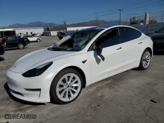 2021 Tesla Model 3 Long Range with VIN 5YJ3E1EB1MF064716, listed as a Copart auction lot 45488035 with 71,889 mi miles and Salvage Title. Bid and sale history available at carsss.com. Image 1.