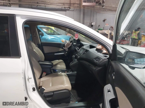 2016 Honda CR-V EX-L with VIN 5J6RM4H78GL018009, listed as a IAAI auction lot 41195665 with 151,549 mi miles. Bid and sale history available at carsss.com. Image 5.