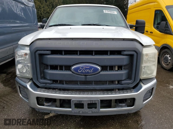 2014 Ford F-250 XL with VIN 1FTBF2A6XEEB42193, listed as a Copart auction lot 81949654 with 157,687 mi miles and Salvage title. Bid and sale history available at DreamBid. Image 5.