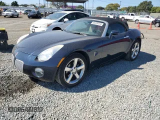2006 Pontiac Solstice z VIN 1G2MB35B66Y114607, wystawiony jako Copart lot #65229324 z przebiegiem 41 804 mil mil oraz Szkoda całkowita • Salvage title. Historia ofert i sprzedaży dostępna na DreamBid. Obrazek 1.