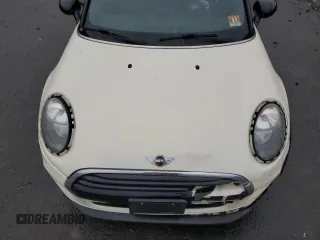 2017 MINI Convertible Cooper с VIN WMWWG5C39H3C99832, выставлен на аукционе Copart как лот 83254454 с пробегом 90 122 миль миль и Списание • Salvage title. История ставок и продаж доступна на DreamBid. Изображение 11.