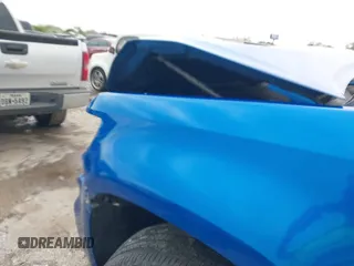 2021 Chevrolet Colorado 2WD LT z VIN 1GCGSCEN9M1226777, wystawiony jako IAAI lot #41895262 z przebiegiem 68 065 mil mil oraz . Historia ofert i sprzedaży dostępna na DreamBid. Obrazek 6.
