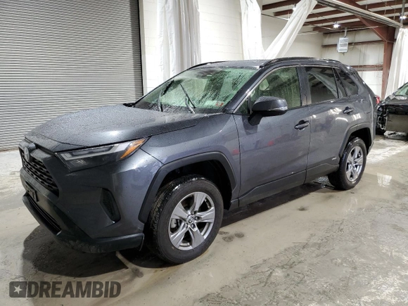 2023 Toyota RAV4 Hybrid XLE with VIN JTMRWRFV0PD200490, listed as a Copart auction lot 47106175 with 17,526 mi miles and Salvage Title. Bid and sale history available at carsss.com. Image 1.