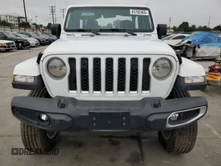 2023 Jeep Gladiator Overland z VIN 1C6HJTFG6PL516742, wystawiony jako Copart lot #65762465 z przebiegiem Nie podano mil oraz Szkoda całkowita • Salvage title. Historia ofert i sprzedaży dostępna na DreamBid. Obrazek 5.