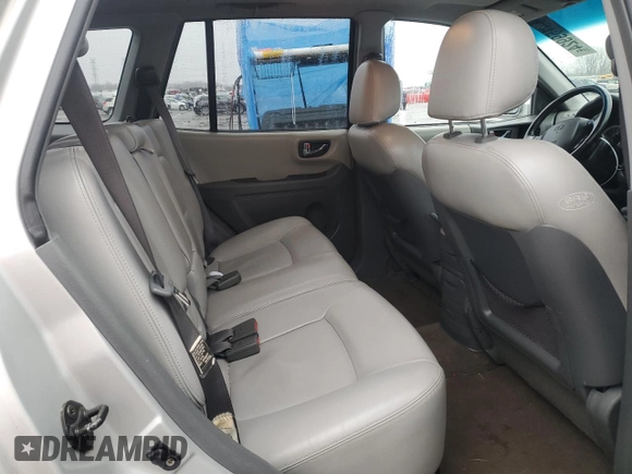 2005 Hyundai Santa Fe GLS with VIN KM8SC73E05U877857, listed as a Copart auction lot 85159924 with 103,331 mi miles and Clean Title. Bid and sale history available at carsss.com. Image 11.