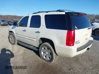 2008 GMC Yukon SLT 4SB z VIN 1GKFK13058R176138, wystawiony jako IAAI lot #41816039 z przebiegiem 199 426 mil mil oraz . Historia ofert i sprzedaży dostępna na DreamBid. Obrazek 3.