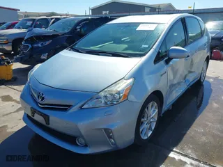2014 Toyota Prius v Two with VIN JTDZN3EU2E3303616, listed as a IAAI auction lot 41650376 with 86,586 mi miles. Bid and sale history available at carsss.com. Image 22.