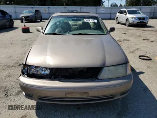 1998 Toyota Avalon XL with VIN 4T1BF18BXWU228989, listed as a Copart auction lot 53821495 with 157,209 mi miles and Salvage Title. Bid and sale history available at DreamBid. Image 5.