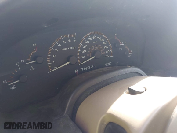 2003 Ford Expedition XLT Value with VIN 1FMPU16W63LA42028, listed as a IAAI auction lot 41502476 with Not provided miles and . Bid and sale history available at DreamBid. Image 7.