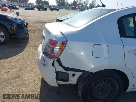 2010 Nissan Sentra 2.0 with VIN 3N1AB6AP6AL641478, listed as a IAAI auction lot 42269996 with 194,523 mi miles and . Bid and sale history available at DreamBid. Image 6.