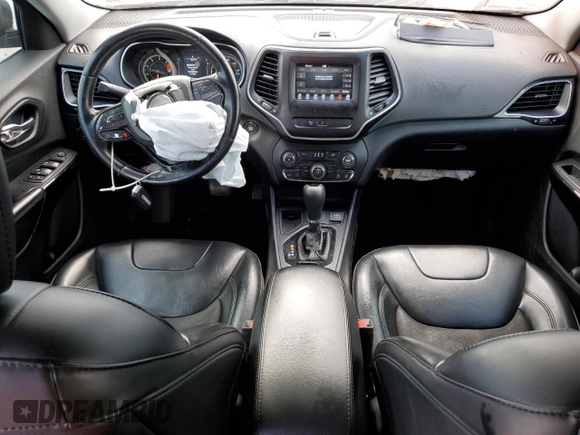 2020 Jeep Cherokee Altitude with VIN 1C4PJLLB3LD606481, listed as a Copart auction lot 52720835 with 74,698 mi miles and Salvage title. Bid and sale history available at DreamBid. Image 8.