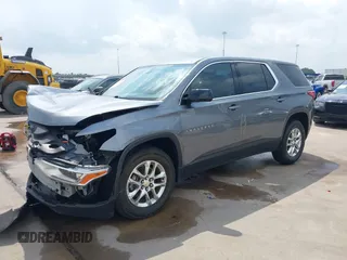 2020 Chevrolet Traverse LS with VIN 1GNERFKW2LJ214154, listed as a IAAI auction lot 42121852 with 60,194 mi miles. Bid and sale history available at carsss.com. Image 2.