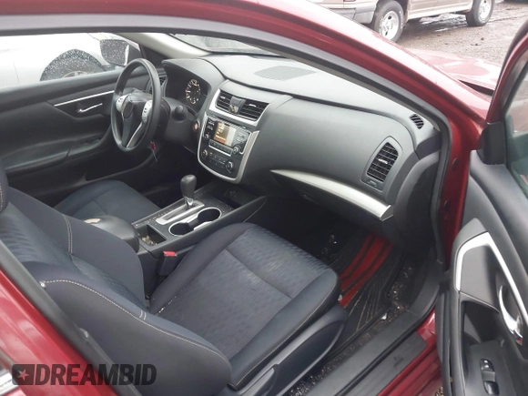 2017 Nissan Altima SV with VIN 1N4AL3AP8HC207471, listed as a IAAI auction lot 41020683 with 111,867 mi miles and . Bid and sale history available at DreamBid. Image 5.