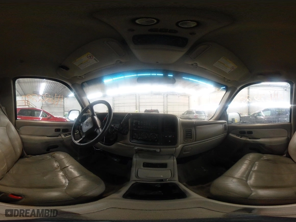 2001 Chevrolet Tahoe LS with VIN 1GNEK13TX1R108982, listed as a IAAI auction lot 41622297 with 202,013 mi miles. Bid and sale history available at carsss.com. Image 19.