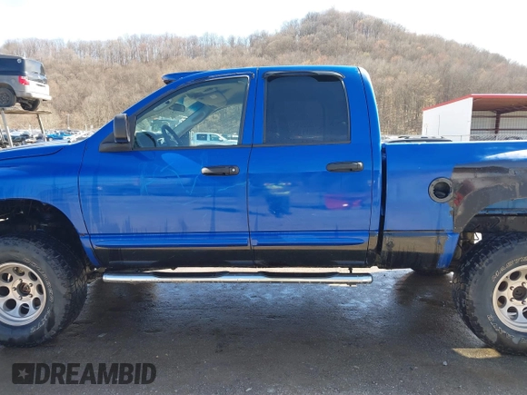 2007 Dodge 1500 SLT with VIN 1D7HU18N47J541768, listed as a IAAI auction lot 41865815 with 141,156 mi miles. Bid and sale history available at carsss.com. Image 15.
