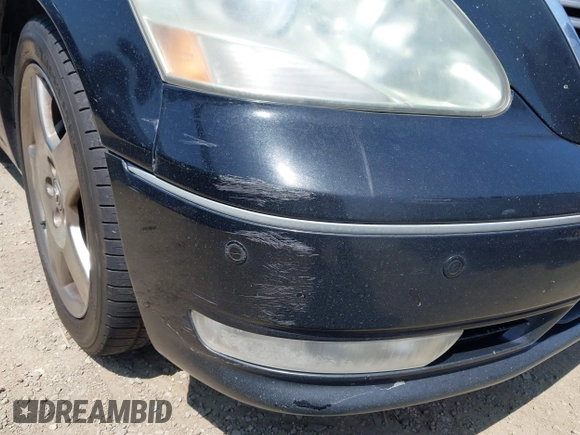 2004 Lexus LS 430 with VIN JTHBN36F240165396, listed as a IAAI auction lot 42191761 with Not Provided miles and . Bid and sale history available at DreamBid. Image 12.