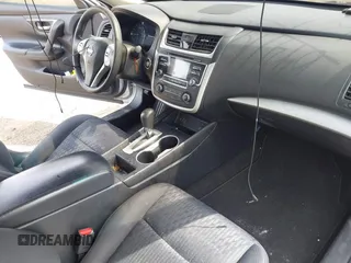 2016 Nissan Altima SR with VIN 1N4AL3AP8GC153118, listed as a IAAI auction lot 42109468 with 120,644 mi miles and . Bid and sale history available at carsss.com. Image 5.