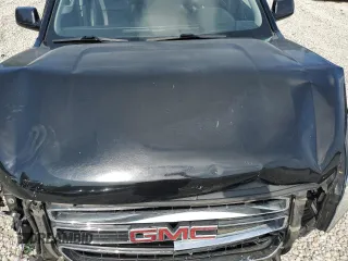 2015 GMC Yukon SLT with VIN 1GKS2BKC2FR666386, listed as a Copart auction lot 68471204 with 154,041 mi miles and Salvage Title. Bid and sale history available at carsss.com. Image 14.