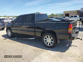 2005 GMC Sierra Denali z VIN 2GTEK63NX51254997, wystawiony jako Copart lot #58178244 z przebiegiem 180 531 mil mil oraz Szkody całkowita. Historia ofert i sprzedaży dostępna na DreamBid. Obrazek 2.