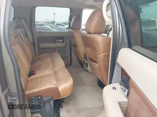 2005 Ford F-150 XLT z VIN 1FTPW12515KE76541, wystawiony jako IAAI lot #42144856 z przebiegiem 239 039 mil mil oraz . Historia ofert i sprzedaży dostępna na DreamBid. Obrazek 8.