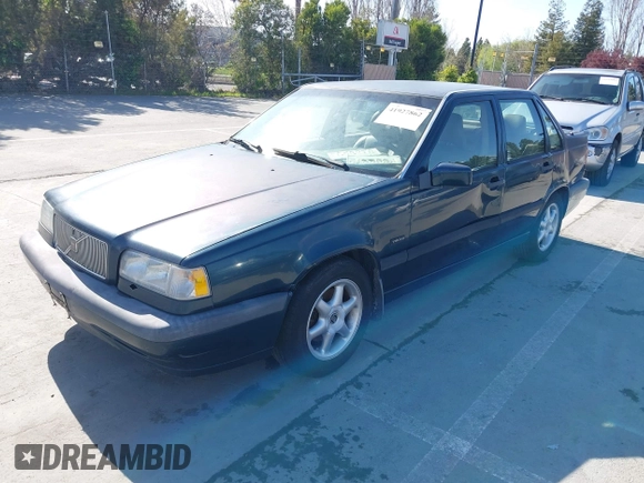 1996 Volvo 850 с VIN YV1LS5516T2280158, выставлен на аукционе IAAI как лот 41927862 с пробегом 278 922 миль миль и . История ставок и продаж доступна на DreamBid. Изображение 2.