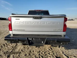 2020 Chevrolet Silverado 3500HD High Country with VIN 1GC4YVEYXLF156957, listed as a Copart auction lot 88799745 with 114,026 mi miles and Salvage Title. Bid and sale history available at DreamBid. Image 6.