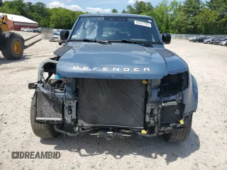 2020 Land Rover Defender SE z VIN SALEP7EU3L2032240, wystawiony jako Copart lot #57277725 z przebiegiem 29 231 mil mil oraz Szkoda całkowita • Salvage title. Historia ofert i sprzedaży dostępna na DreamBid. Obrazek 5.