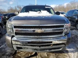 2010 Chevrolet Silverado 1500 LT with VIN 1GCSKSEA2AZ114160, listed as a Copart auction lot 45365475 with 170,628 mi miles and Clean Title. Bid and sale history available at carsss.com. Image 5.