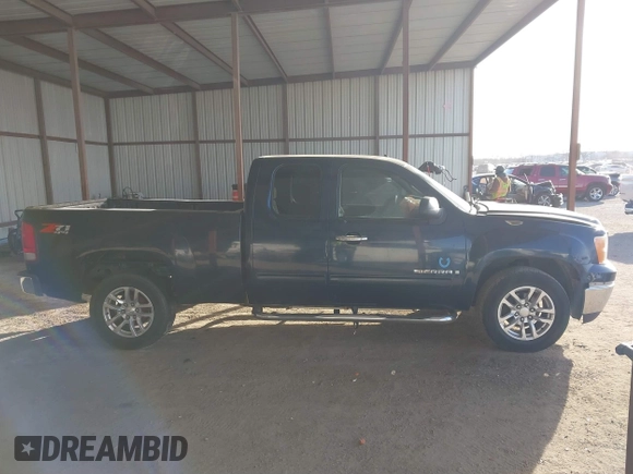 2008 GMC Sierra 1500 SLE1 z VIN 2GTEK19J181254317, wystawiony jako IAAI lot #41421167 z przebiegiem 211 202 mil mil oraz . Historia ofert i sprzedaży dostępna na DreamBid. Obrazek 13.