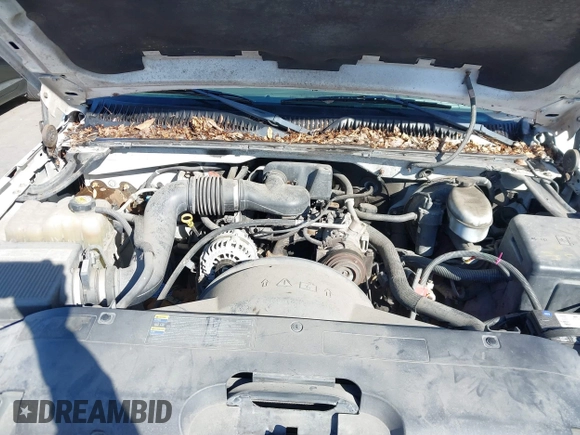 2004 Chevrolet Silverado 1500 Work Truck with VIN 1GCEC14X34Z297647, listed as a IAAI auction lot 41721802 with 156,066 mi miles. Bid and sale history available at carsss.com. Image 9.