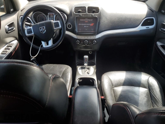 2014 Dodge Journey R/T z VIN 3C4PDCEG6ET247267, wystawiony jako Copart lot #54131685 z przebiegiem 131 811 mil mil oraz Czysty tytuł • Clean title. Historia ofert i sprzedaży dostępna na DreamBid. Obrazek 8.