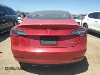 2022 Tesla Model 3 Long Range z VIN 5YJ3E1EB9NF357314, wystawiony jako Copart lot #61461405 z przebiegiem 39 506 mil mil oraz Czysty tytuł • Clean title. Historia ofert i sprzedaży dostępna na DreamBid. Obrazek 6.