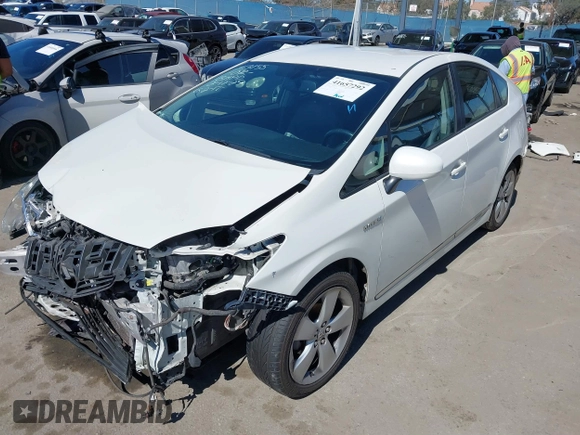2010 Toyota Prius II with VIN JTDKN3DU1A5181302, listed as a IAAI auction lot 41657292 with 200,485 mi miles. Bid and sale history available at carsss.com. Image 2.