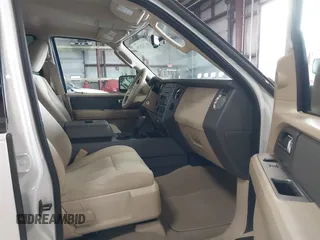 2010 Ford Expedition SSV с VIN 1FMJU1G54AEB48894, выставлен на аукционе IAAI как лот 41762529 с пробегом 134 609 миль миль и . История ставок и продаж доступна на DreamBid. Изображение 5.