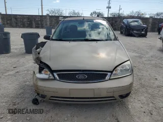 2007 Ford Focus S with VIN 1FAFP34N77W129363, listed as a Copart auction lot 53154145 with 71,852 mi miles and Non Repairable. Bid and sale history available at carsss.com. Image 5.