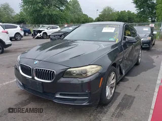 2014 BMW 5 Series 528i xDrive z VIN WBA5A7C5XED612819, wystawiony jako IAAI lot #42593601 z przebiegiem 174 821 mil mil oraz . Historia ofert i sprzedaży dostępna na DreamBid. Obrazek 17.