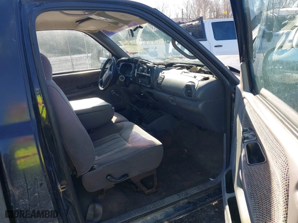2001 Dodge Ram 1500 with VIN 1B7HF16Y41S762385, listed as a IAAI auction lot 41428354 with 189,944 mi miles. Bid and sale history available at carsss.com. Image 5.
