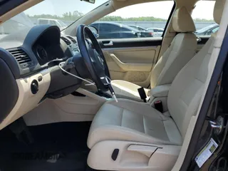 2010 Volkswagen Jetta Limited Edition with VIN 3VWAZ7AJXAM117641, listed as a Copart auction lot 62747675 with 174,407 mi miles and Salvage title. Bid and sale history available at DreamBid. Image 7.