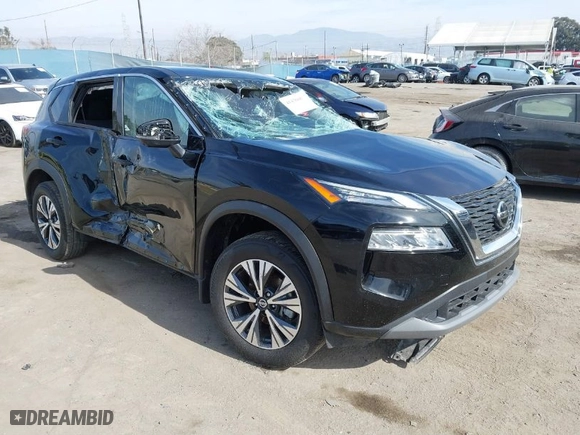 2021 Nissan Rogue SV with VIN JN8AT3BA1MW001832, listed as a IAAI auction lot 41436068 with 26,520 mi miles. Bid and sale history available at carsss.com. Image 1.