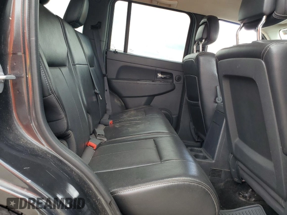 2011 Jeep Liberty Sport Jet with VIN 1J4PP2GK6BW569734, listed as a Copart auction lot 58393705 with 67,489 mi miles and Salvage title. Bid and sale history available at DreamBid. Image 11.