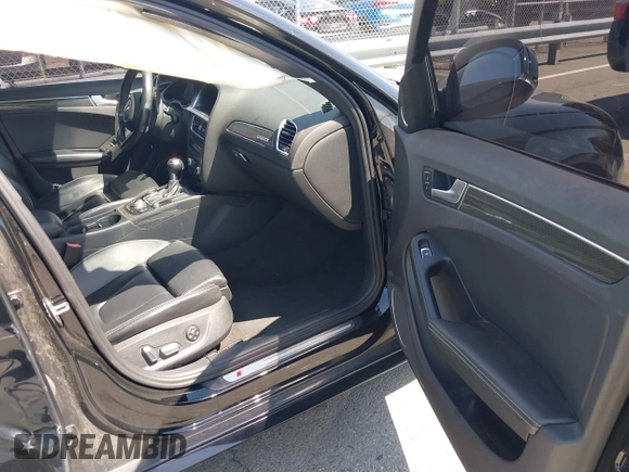 2016 Audi S4 Premium Plus z VIN WAUBGAFL3GA008350, wystawiony jako IAAI lot #41898751 z przebiegiem 97 164 mil mil oraz . Historia ofert i sprzedaży dostępna na DreamBid. Obrazek 5.
