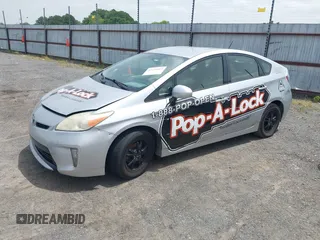 2013 Toyota Prius One z VIN JTDKN3DU3D5704663, wystawiony jako IAAI lot #42270987 z przebiegiem 169 353 mil mil oraz . Historia ofert i sprzedaży dostępna na DreamBid. Obrazek 21.