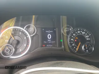 2022 Ram 3500 Tradesman z VIN 3C7WRTCL7NG200239, wystawiony jako Copart lot #55245305 z przebiegiem 43 174 mil mil oraz Szkody całkowita. Historia ofert i sprzedaży dostępna na DreamBid. Obrazek 9.