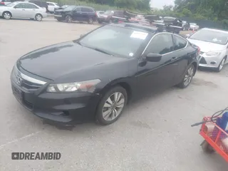 2011 Honda Accord EX с VIN 1HGCS1B75BA007841, выставлен на аукционе IAAI как лот 42597249 с пробегом 217 501 миль миль и . История ставок и продаж доступна на DreamBid. Изображение 2.