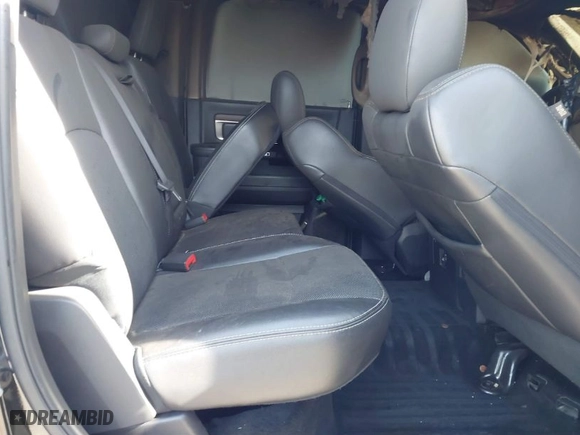2016 Ram 2500 Laramie with VIN 3C6UR5FL5GG186184, listed as a IAAI auction lot 41621774 with 1 mi miles. Bid and sale history available at carsss.com. Image 8.