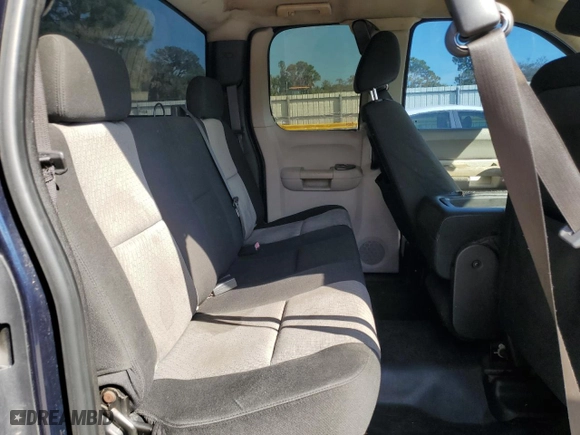 2008 Chevrolet Silverado 1500 Work Truck with VIN 1GCEC19XX8Z189766, listed as a Copart auction lot 44398895 with 228,420 mi miles and Clean Title. Bid and sale history available at carsss.com. Image 10.
