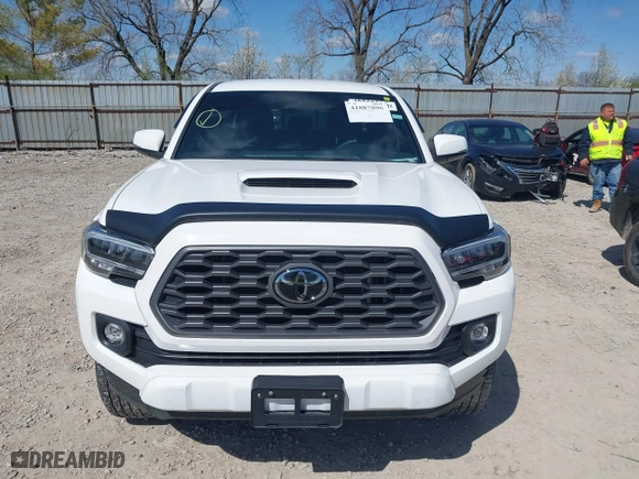 2023 Toyota Tacoma 4WD SR with VIN 3TMCZ5AN8PM647523, listed as a IAAI auction lot 41887896 with 17,864 mi miles. Bid and sale history available at carsss.com. Image 12.