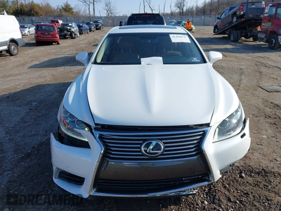 2013 Lexus LS 460 L with VIN JTHDL5EF2D5005596, listed as a IAAI auction lot 41498678 with 105,403 mi miles and . Bid and sale history available at DreamBid. Image 12.