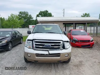 2014 Ford Expedition Max XLT z VIN 1FMJK1J55EEF43350, wystawiony jako IAAI lot #42186829 z przebiegiem 239 910 mil mil oraz . Historia ofert i sprzedaży dostępna na DreamBid. Obrazek 12.