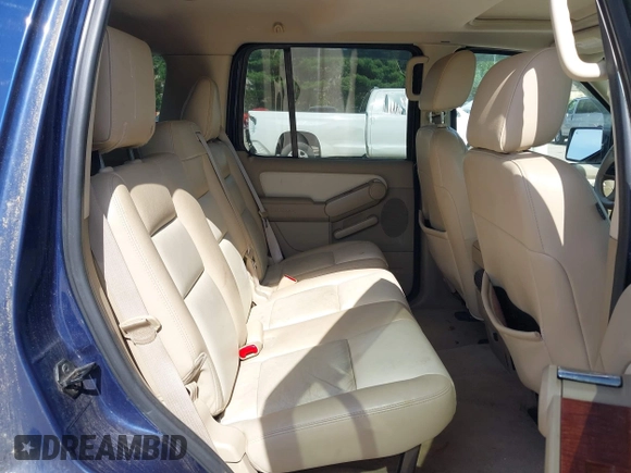 2008 Ford Explorer Eddie Bauer with VIN 1FMEU74868UA20840, listed as a IAAI auction lot 42367568 with 153,627 mi miles and . Bid and sale history available at DreamBid. Image 8.
